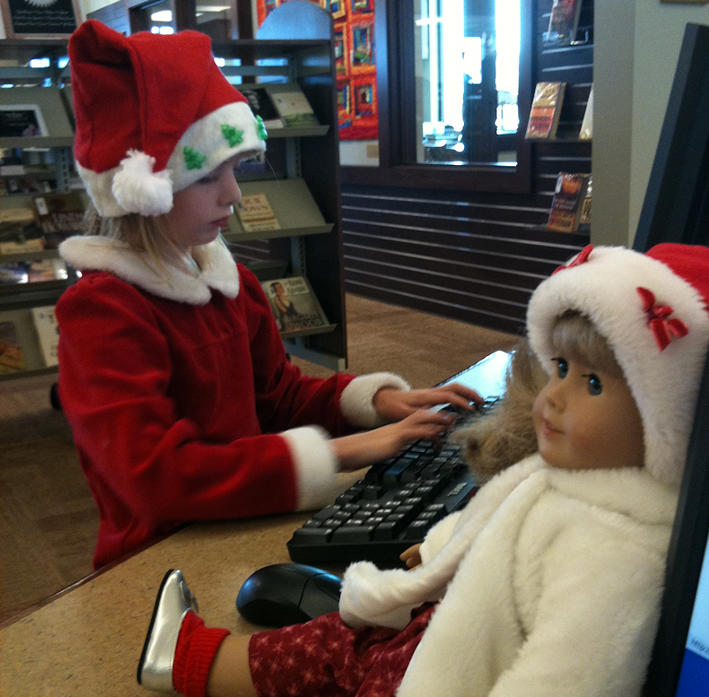 santa_at_the_library